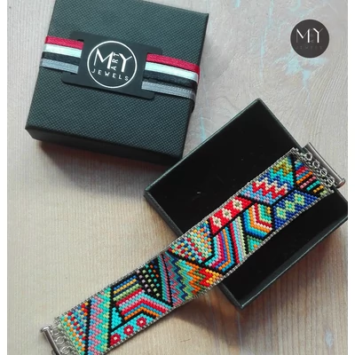 Kaleidoszkóp Szellem – Egyedi mintás gyöngy karkötők/ Kaleidoscope Spirit – Unique Patterned Beaded Bracelets